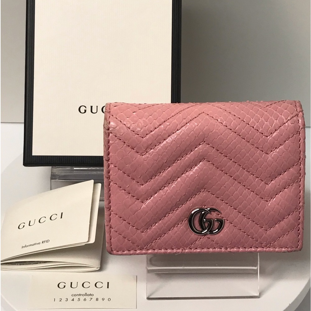 GUCCI GG Marmont Bifold Leather Wallet 😍💗